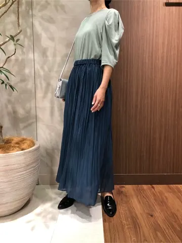 組曲 スタッフ コーディネート画像