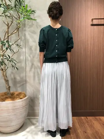 組曲 スタッフ コーディネート画像