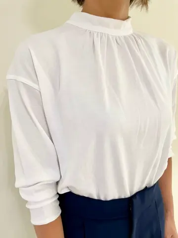 組曲 三木 コーディネート画像