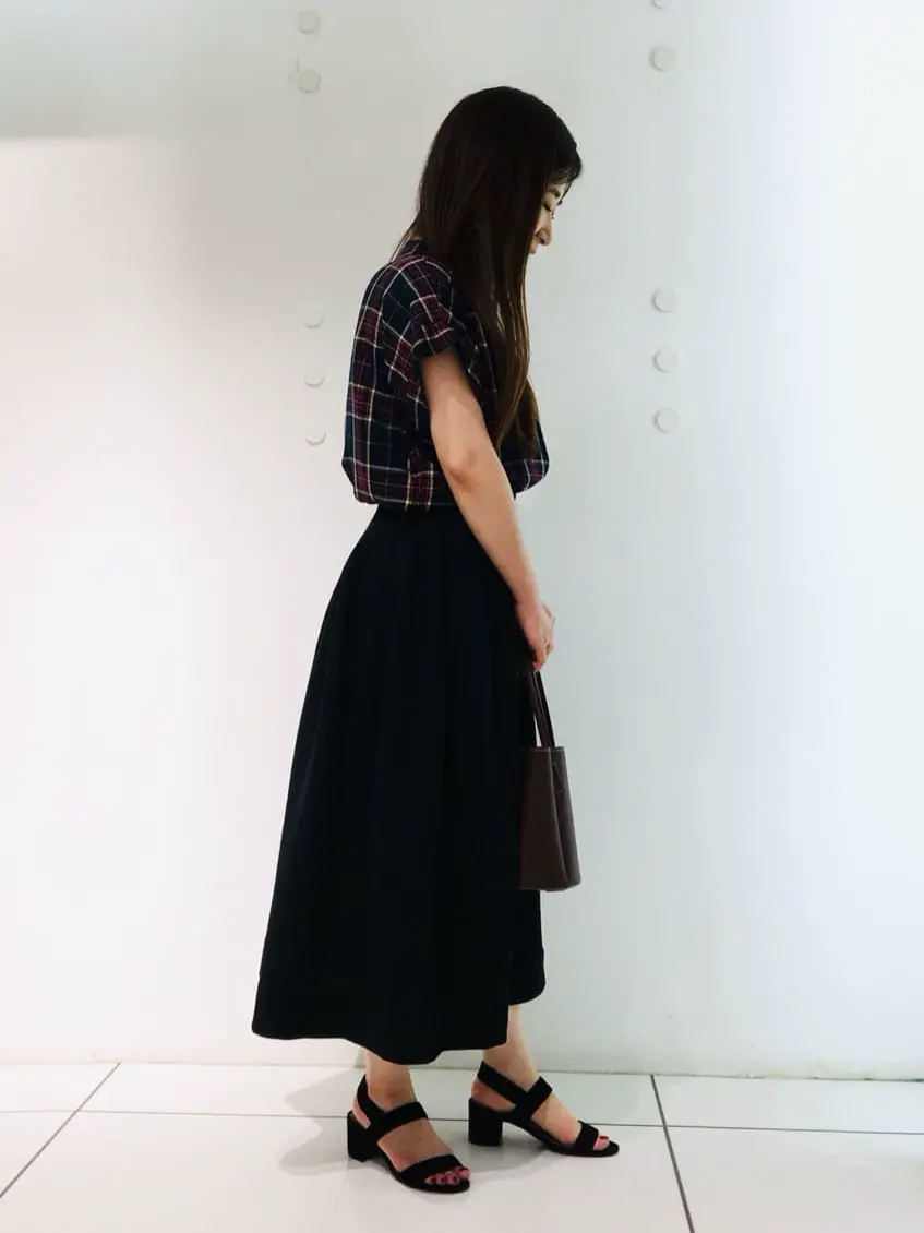 組曲 スタッフ コーディネート画像