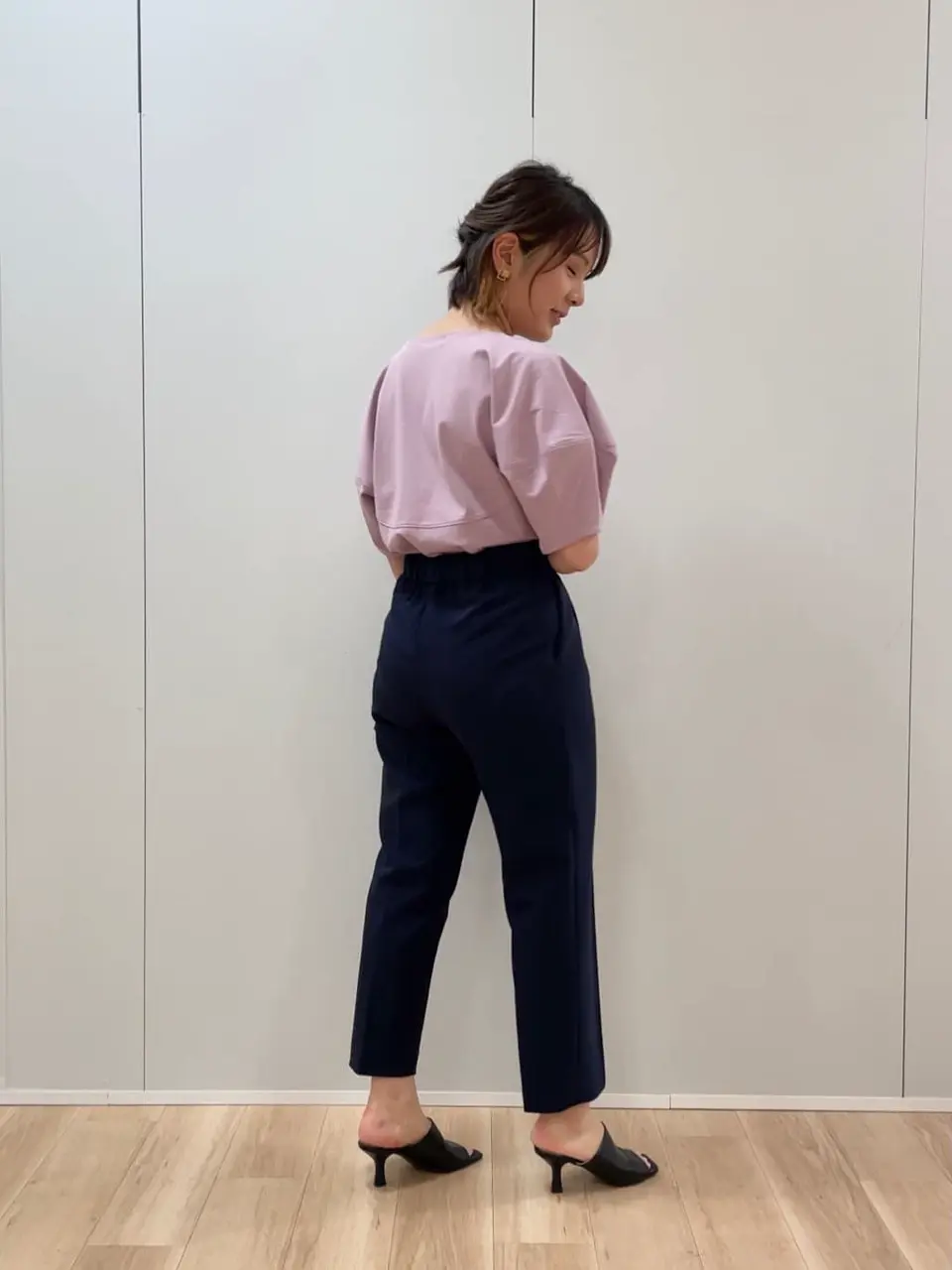 組曲 宮本 コーディネート画像