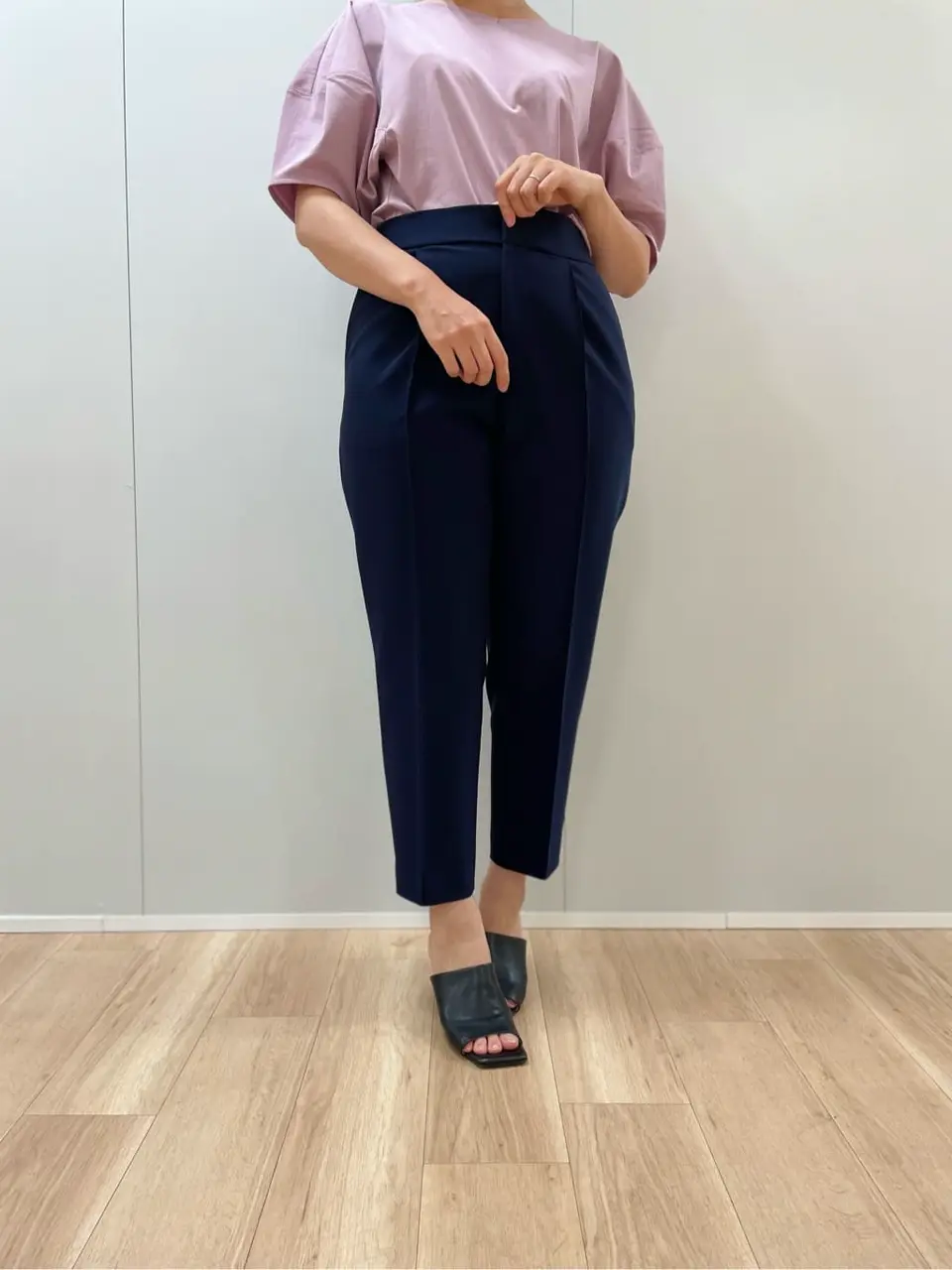 組曲 宮本 コーディネート画像