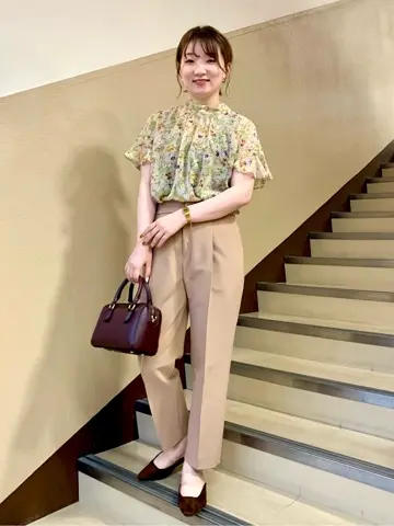 組曲 石井 コーディネート画像