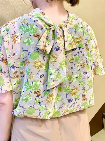 組曲 石井 コーディネート画像