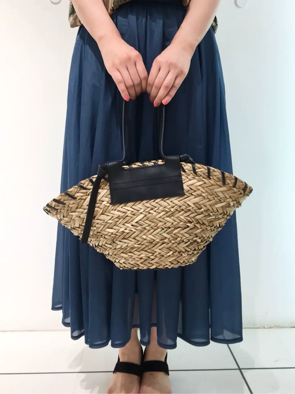 組曲 スタッフ コーディネート画像