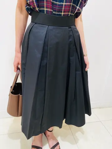 組曲 冨樫 コーディネート画像