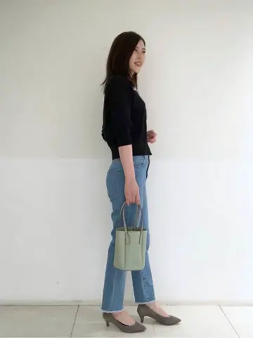 組曲 岩田 コーディネート画像