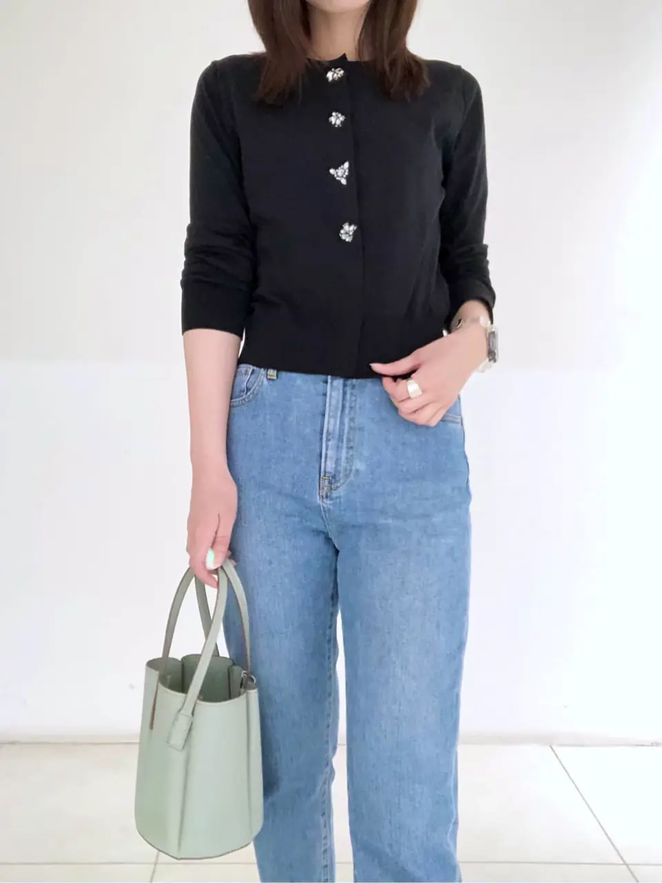 組曲 岩田 コーディネート画像