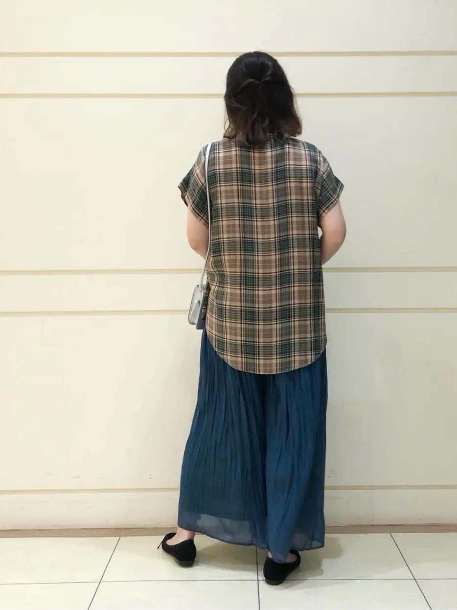 組曲 SAKAI コーディネート画像