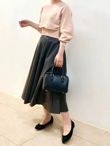 組曲 石井 コーディネート画像