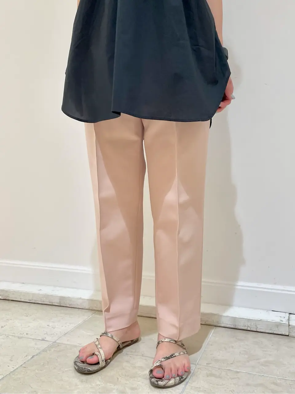 組曲 井上 コーディネート画像