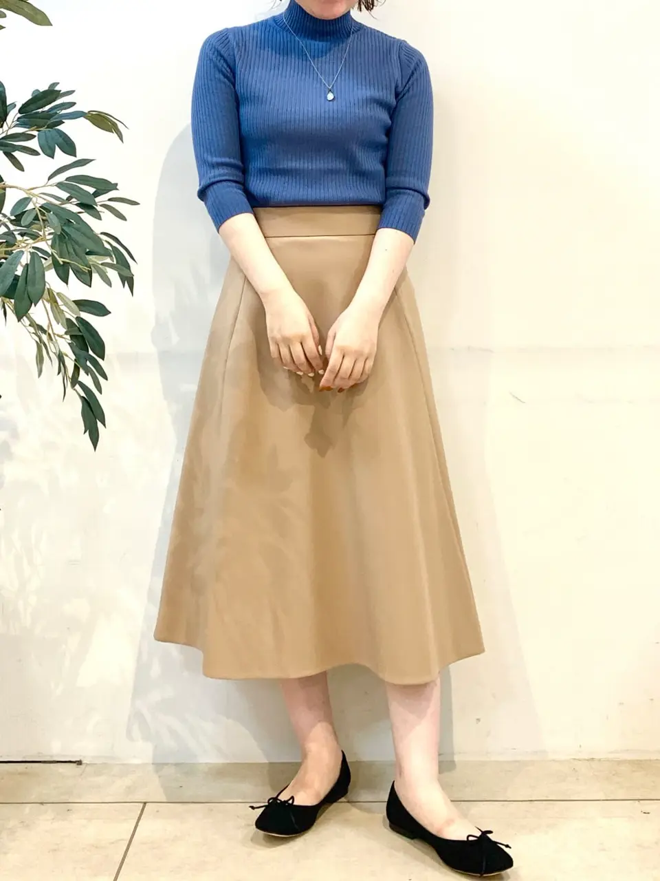 組曲 石井 コーディネート画像