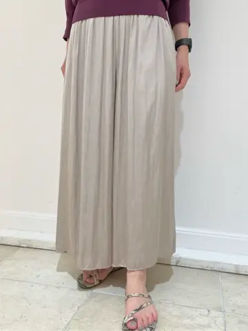 組曲 井上 コーディネート画像