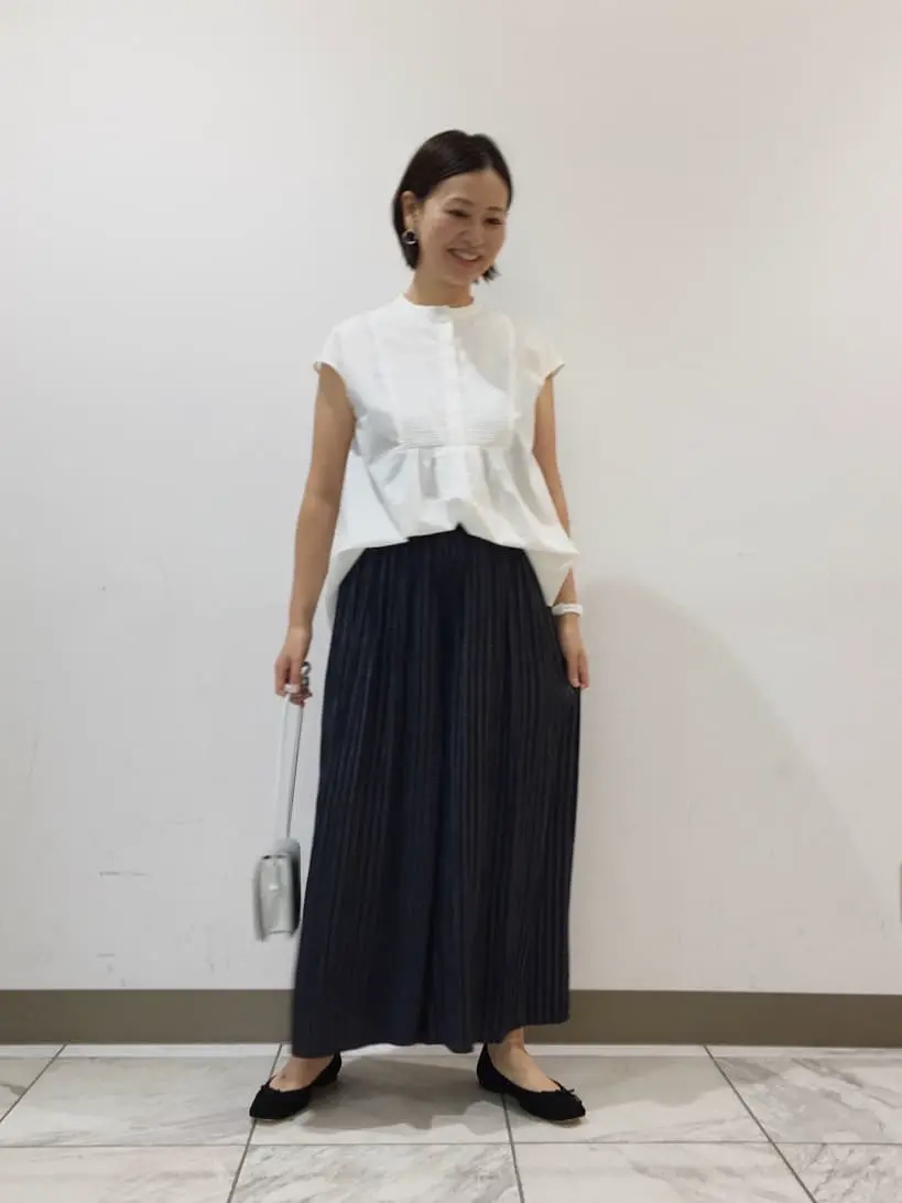 組曲 スタッフ コーディネート画像