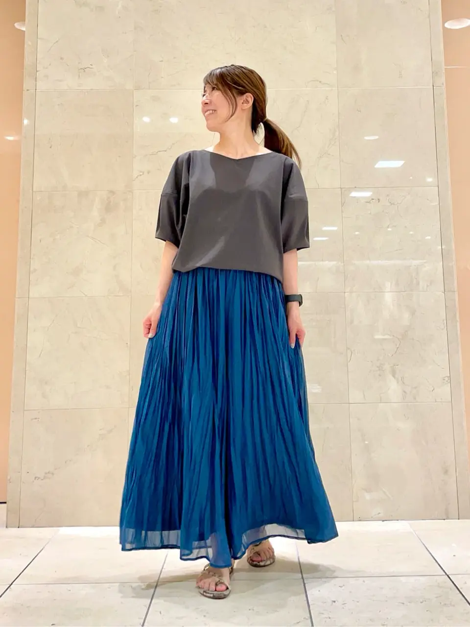 組曲 井上 コーディネート画像