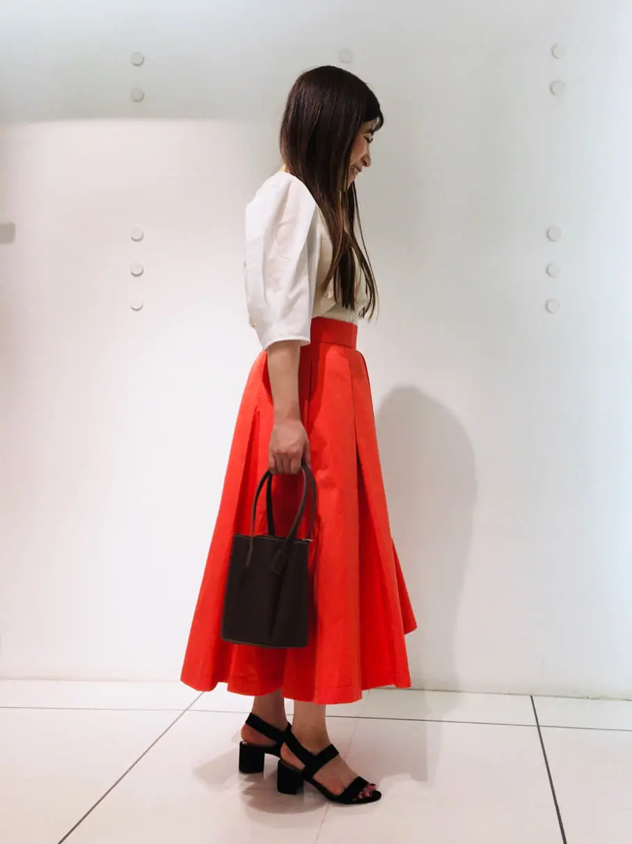 組曲 スタッフ コーディネート画像