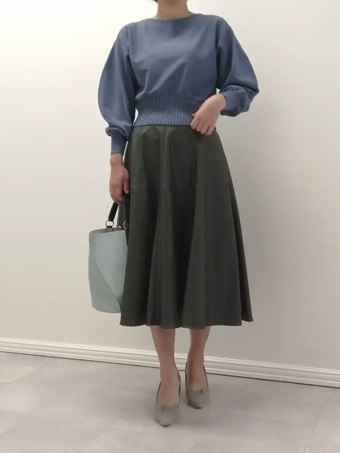 組曲 スタッフ コーディネート画像