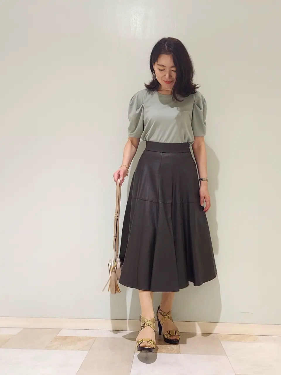 組曲 丸田 コーディネート画像