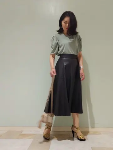 組曲 丸田 コーディネート画像