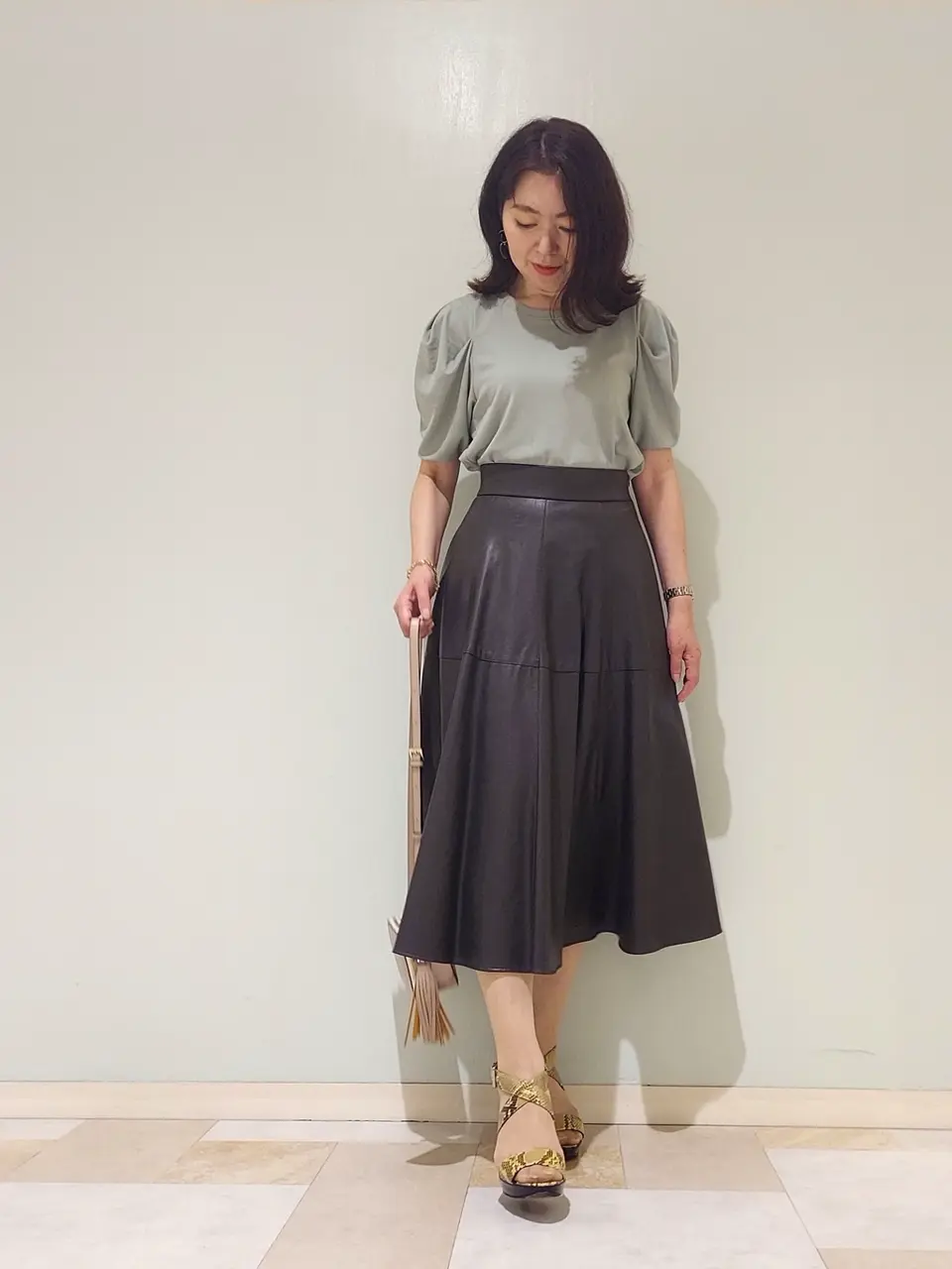 組曲 丸田 コーディネート画像