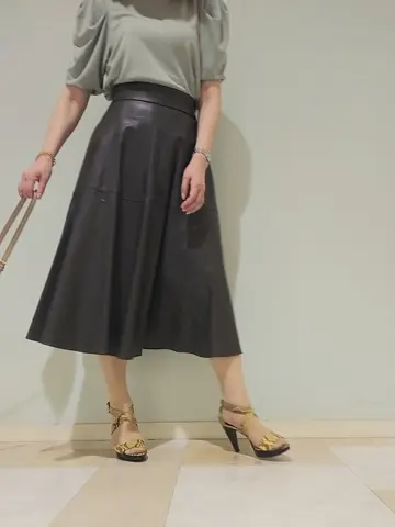 組曲 丸田 コーディネート画像