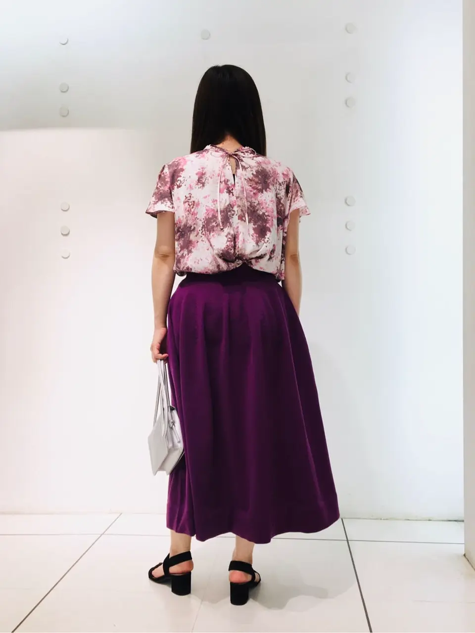 組曲 スタッフ コーディネート画像