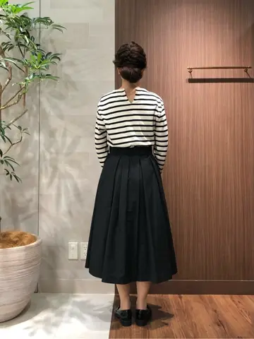 組曲 スタッフ コーディネート画像