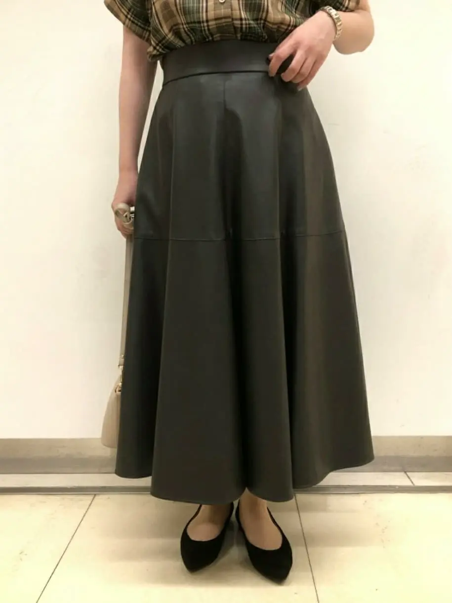 組曲 福田 コーディネート画像