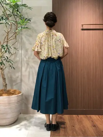 組曲 スタッフ コーディネート画像