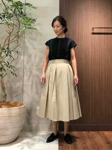 組曲 スタッフ コーディネート画像