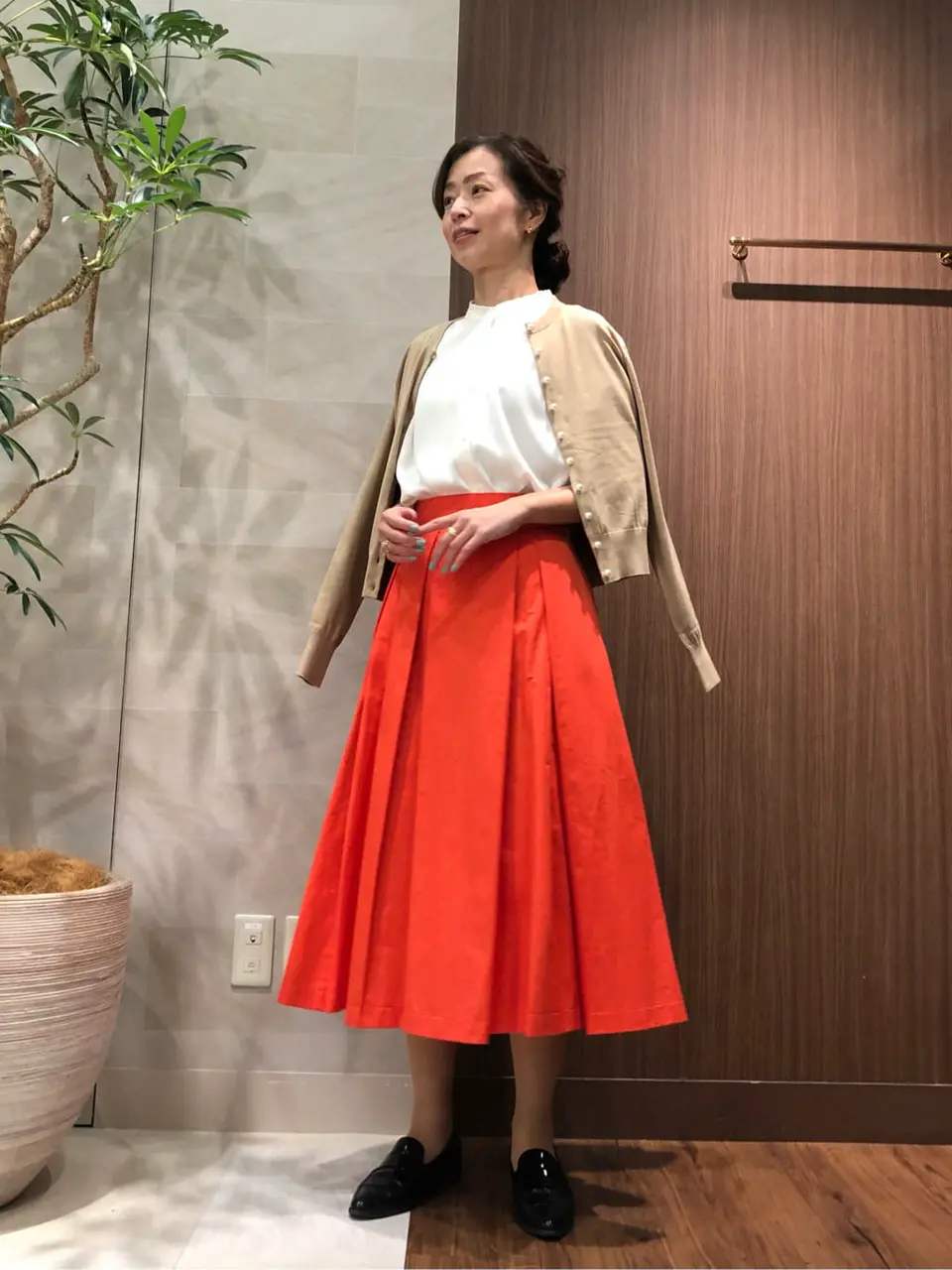 組曲 スタッフ コーディネート画像