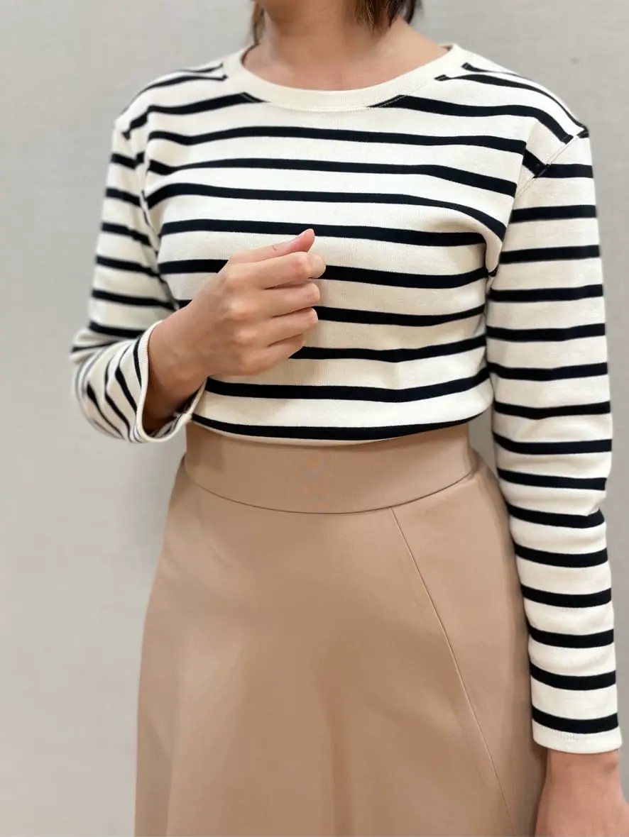 組曲 宮本 コーディネート画像