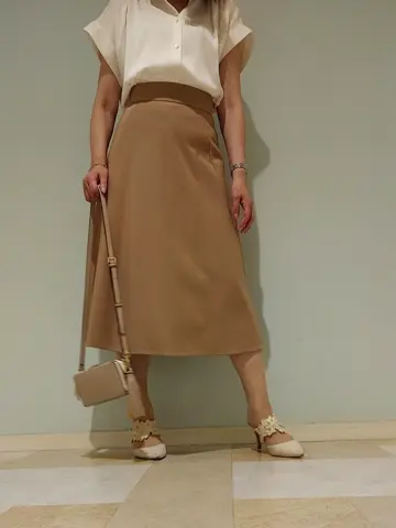 組曲 丸田 コーディネート画像