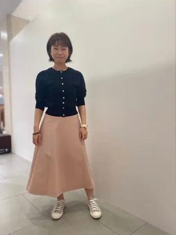 組曲 小林 コーディネート画像