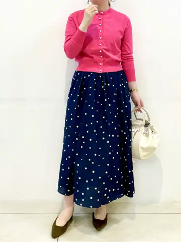 組曲 石井 コーディネート画像