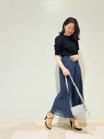 組曲 丸田 コーディネート画像