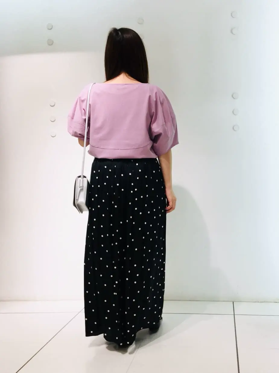 組曲 スタッフ コーディネート画像