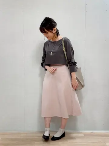 組曲 宮本 コーディネート画像