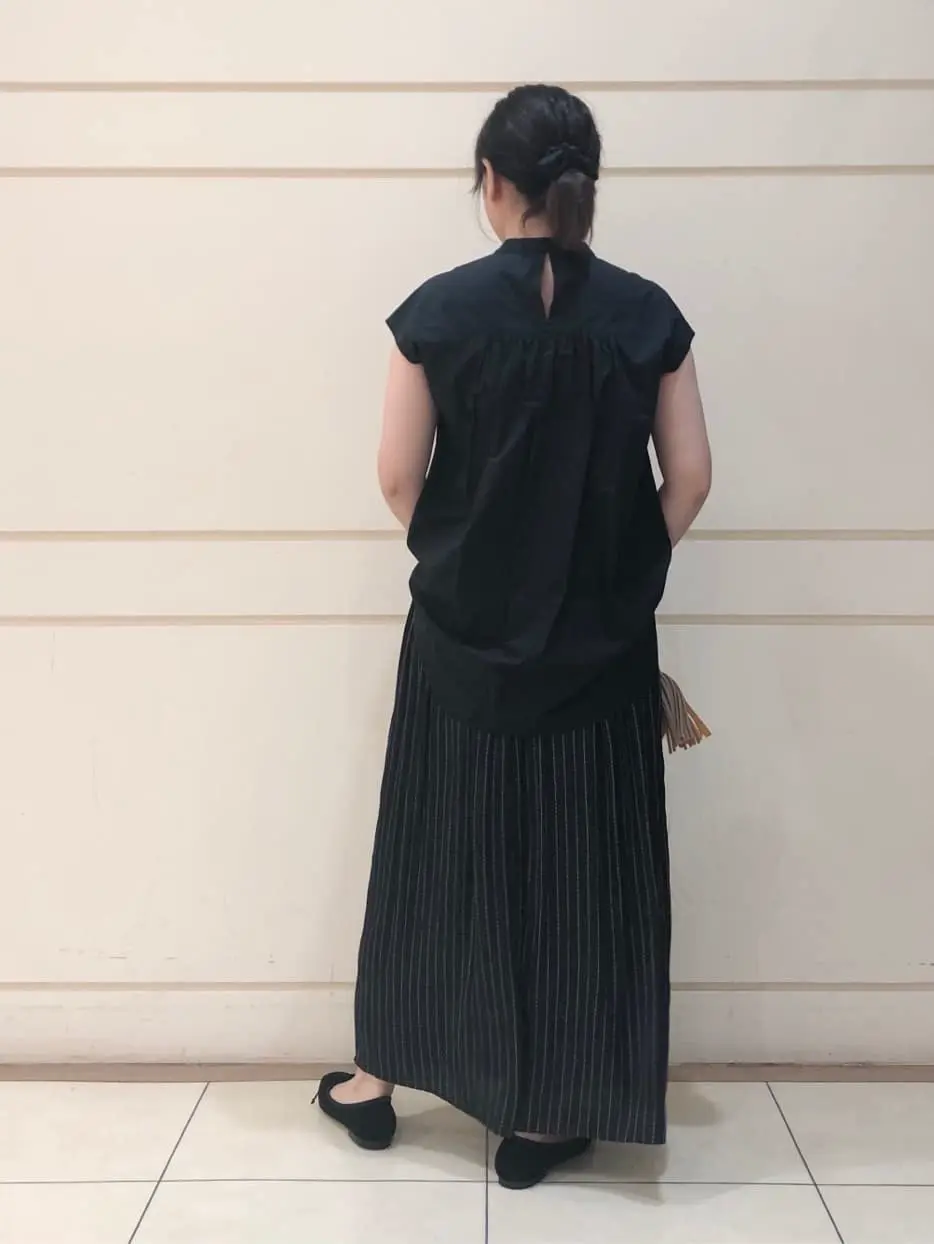 組曲 SAKAI コーディネート画像