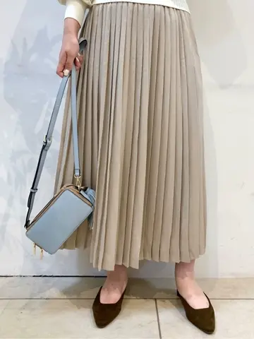 組曲 石井 コーディネート画像