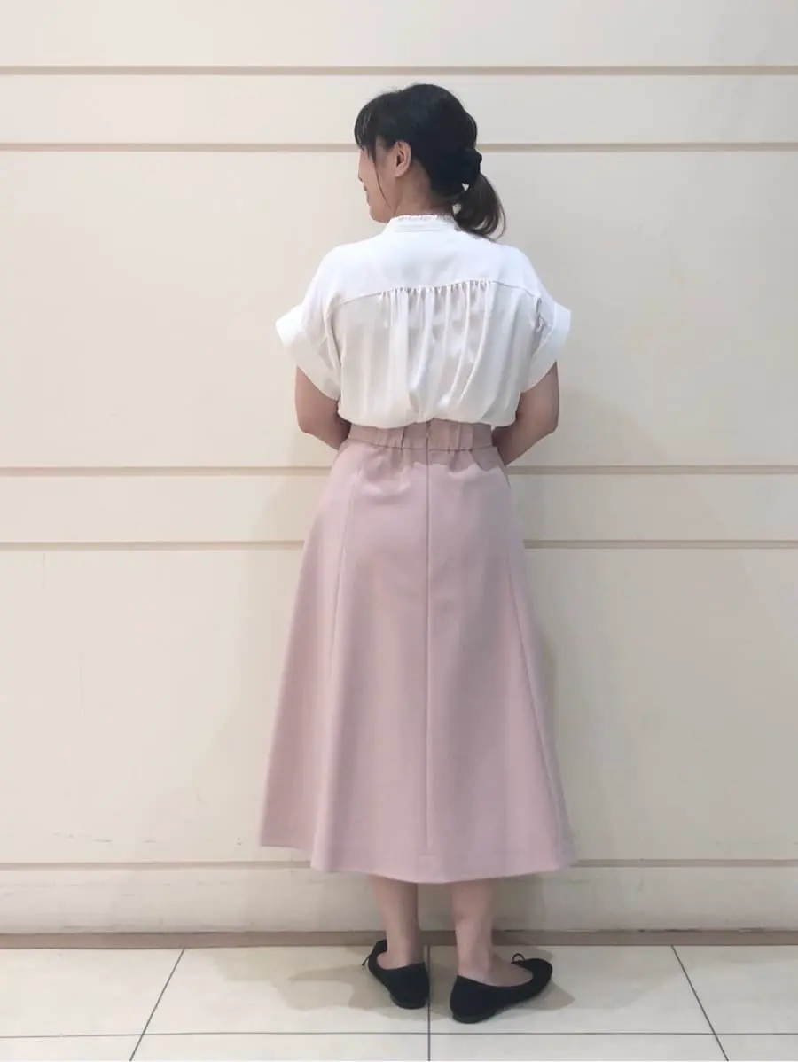 組曲 SAKAI コーディネート画像