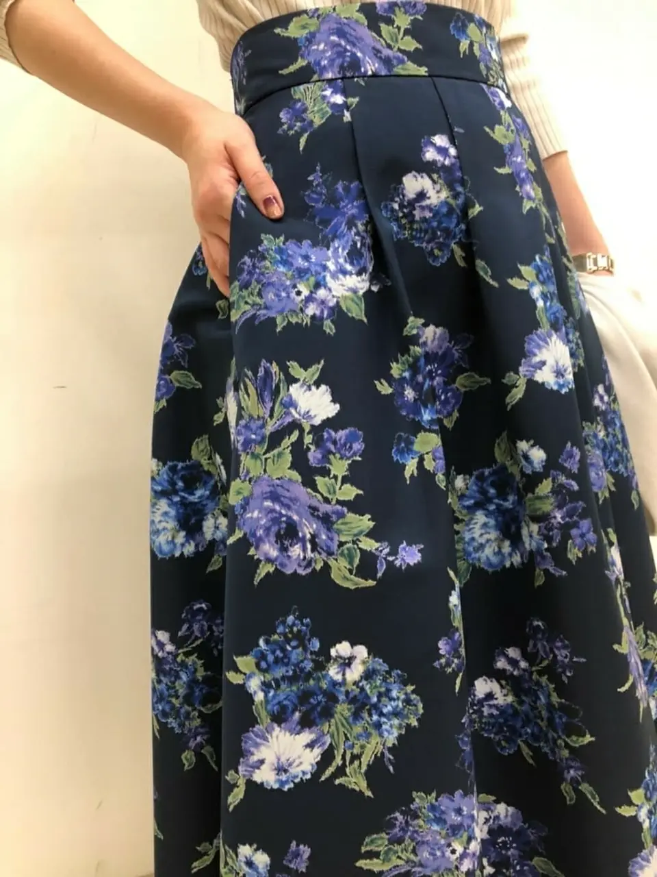 組曲 福田 コーディネート画像