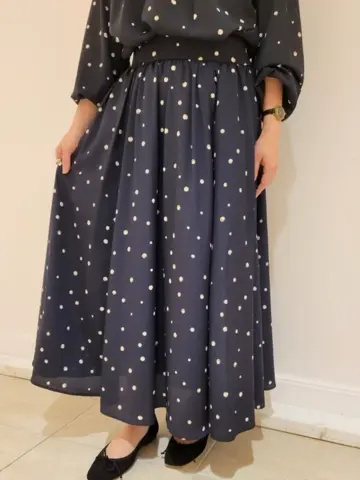 組曲 井上 コーディネート画像