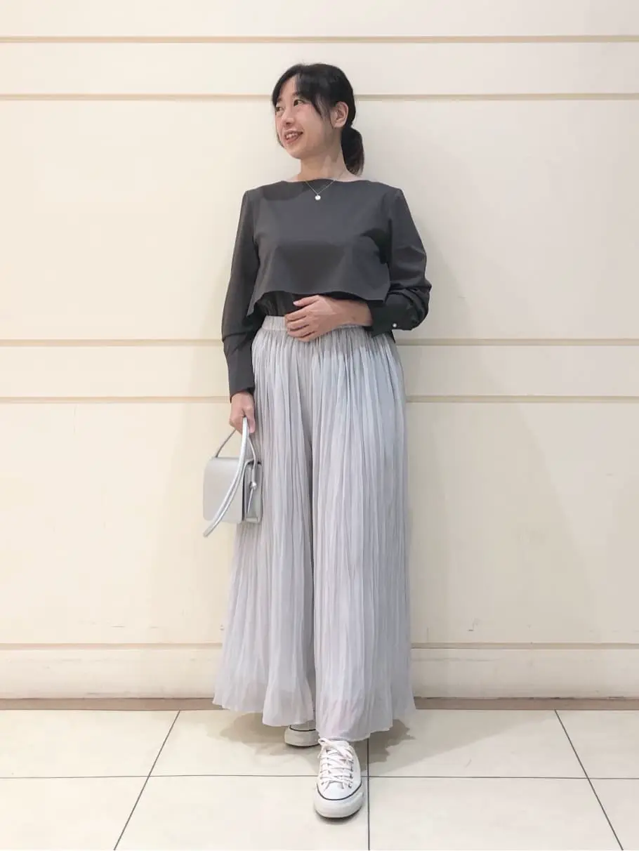 組曲 SAKAI コーディネート画像