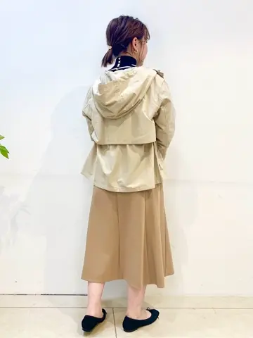 組曲 石井 コーディネート画像