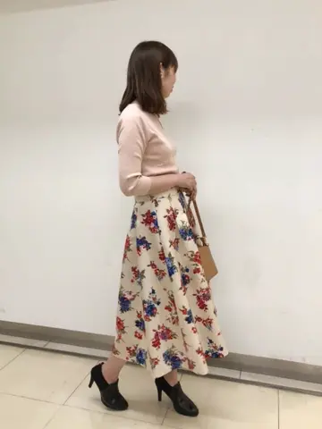 組曲 スタッフ コーディネート画像