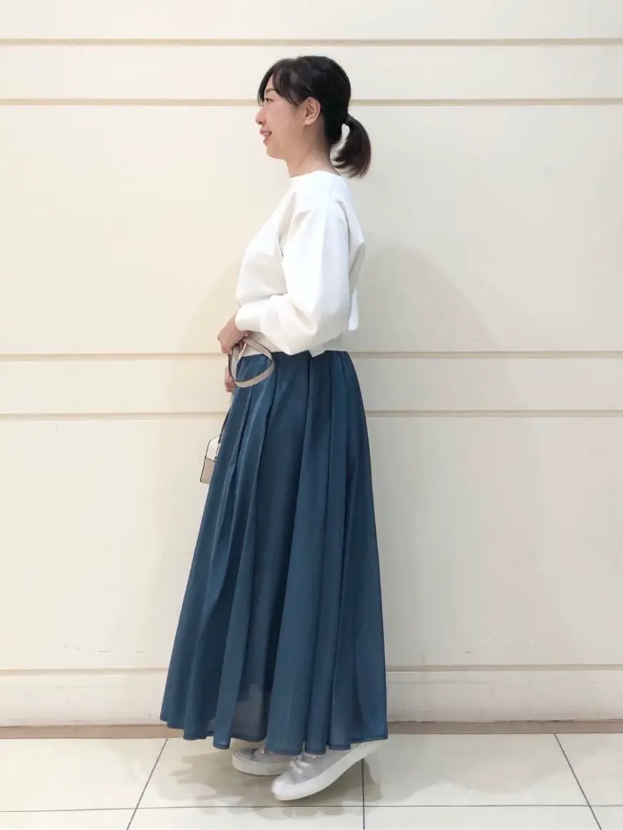 組曲 SAKAI コーディネート画像