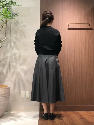 組曲 スタッフ コーディネート画像