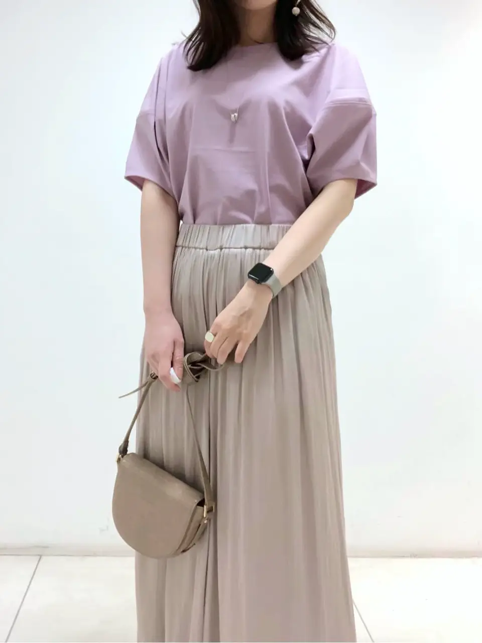 組曲 岩田 コーディネート画像