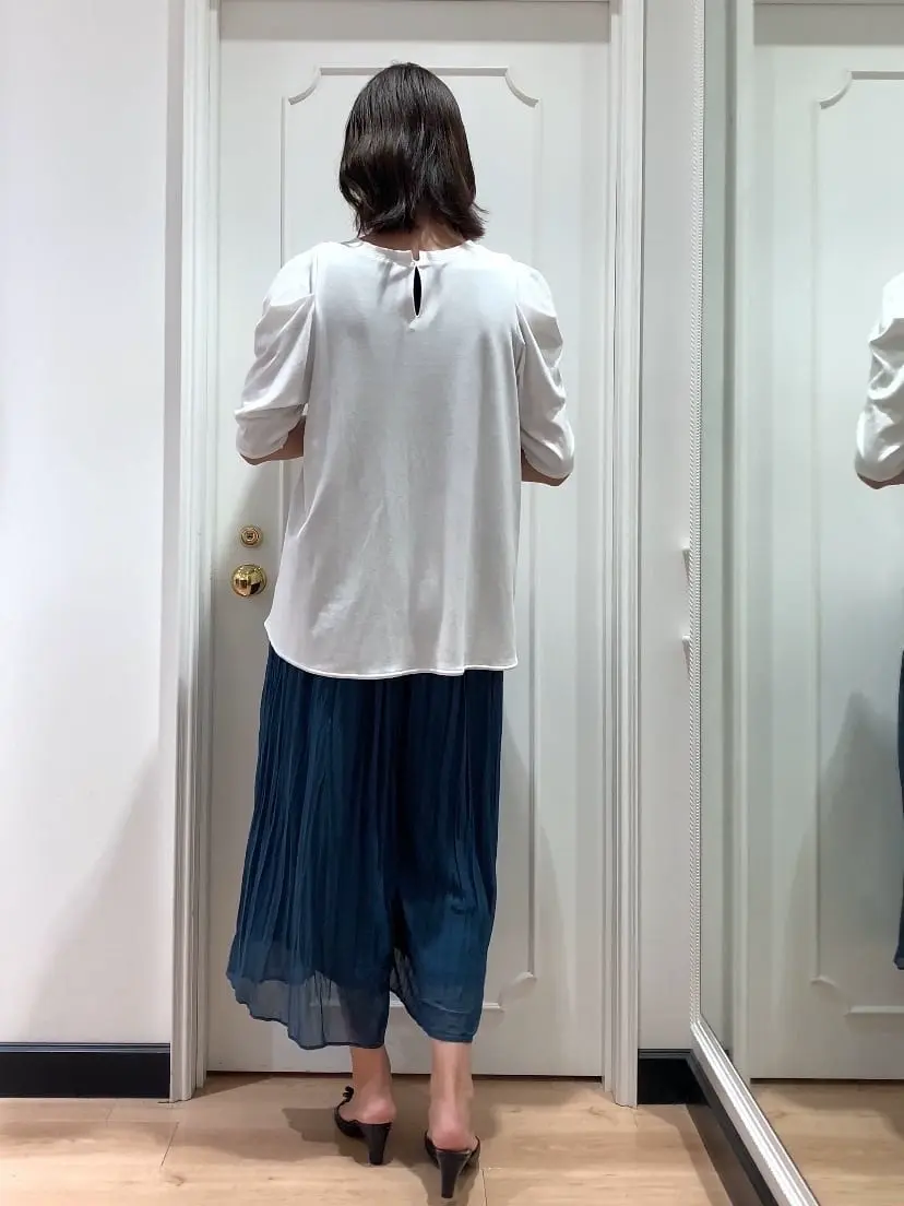 組曲 スタッフ コーディネート画像